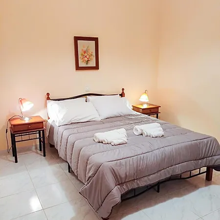 Hidden Gem, Modern Escape With Stunning Views Filiatra