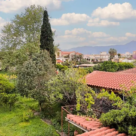 Hidden Gem, Modern Escape With Stunning Views * Filiatra